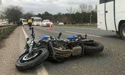 İzmir'de bariyere çarpan motosikletin sürücüsü öldü