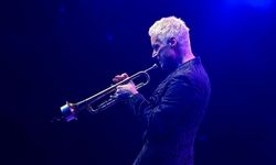 Grammy ödüllü trompet sanatçısı Chris Botti İstanbul'da konser verdi