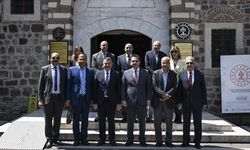 Mısırlı uzmanlar, ülkeleri ile Türkiye arasındaki tarihi bağlara dikkati çekti