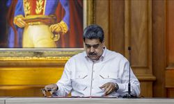 Maduro, Türkiye'yle imzalanmış olan anlaşmayı canlı yayında onayladı