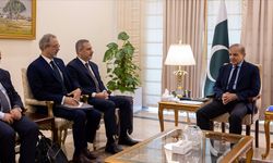 Dışişleri Bakanı Fidan, Pakistan Başbakanı Şerif tarafından kabul edildi