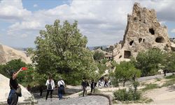 Göreme Açık Hava Müzesi kayadan oyma kiliseleri ve duvar resimleriyle turistleri çekiyor