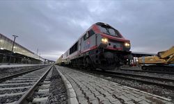 Bakü-Tiflis-Kars Demir Yolu Hattı "Orta Koridor"u hareketlendirecek