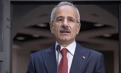 Bakan Uraloğlu: Havalimanı girişlerinde tüm yolcular cihazla aranacak