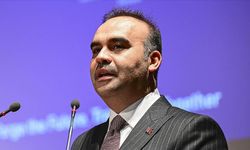 Bakan Kacır: Uydu haberleşmesi sayesinde bu zor coğrafyada AKINCI görevini icra ediyor