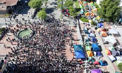 California Üniversitesi'nde Filistin'e destek gösterileri yeniden başladı