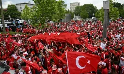 Dortmund'taki Türk taraftarlar, Türkiye- Portekiz maçı öncesinde bir araya geldi