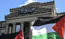 New York'ta Filistin destekçisi göstericiler Brooklyn Müzesi'ne girdi