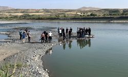 Elazığ'da Murat Nehri'nde kaybolan çocuğun cesedi bulundu