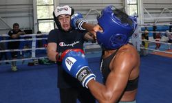 Kadın Boks Milli Takımı, Kolombiya ve Fransa ile üçlü kamp yapıyor