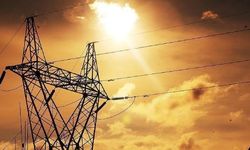 Balkanlar'daki elektrik kesintileri hayatı olumsuz etkiliyor