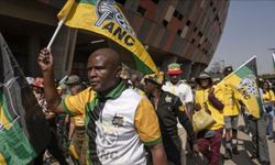 Güney Afrika'da ANC ile DA, koalisyon hükümeti kurma konusunda anlaştı
