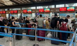 Bayram tatilinde havalimanlarında yaklaşık 8 milyon yolcuya hizmet verildi