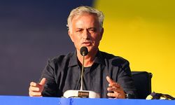 Jose Mourinho resmen Fenerbahçe'de