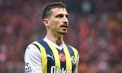 Fenerbahçe, Mert Hakan Yandaş'ın sözleşmesini uzattı