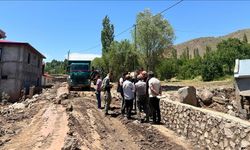 Kars'ta sel nedeniyle bazı ev ve ahırlarda hasar oluştu