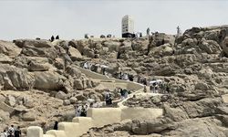 Arafat'ta "büyük buluşma" için hazırlıklar tamamlanıyor