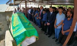 İliç'teki heyelanda hayatını kaybeden işçilerden Kara'nın cenazesi Sivas'ta defnedildi