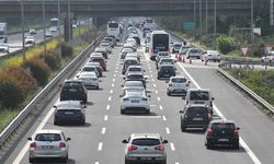 İstanbul'da haftanın üçüncü iş günü trafik yoğunluğu