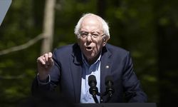 ABD'li Senatör Sanders, ülkesinin İsrail'e askeri yardımı kesmesi gerektiğini belirtti