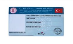Somut olmayan kültürel miras taşıyıcısı 373 kişiye "Sanatçı Tanıtma Kartı" verildi