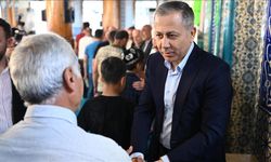 İçişleri Bakanı Yerlikaya: Filistinli kardeşlerimizin, bu bayram günü vesilesiyle kurtuluşa ermesini niyaz ediyorum