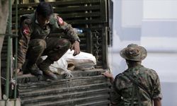 BBC: Myanmar ordusu, Arakan eyaletindeki bir köyün mensuplarına işkence yaptı