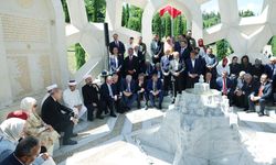 Cumhurbaşkanı Erdoğan, 15 Temmuz Şehitler Makamı'nı ziyaret etti