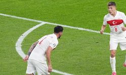 İlk yarı sonucu: Hollanda 0 - Türkiye 1