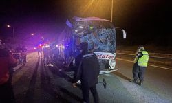 Anadolu Otoyolu'nda iki yolcu otobüsü çarpıştı, 15 kişi yaralandı