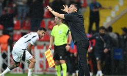 Burak Yılmaz, canlı yayında istifa etti