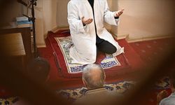 Diyanet 100 din görevlisi alacak