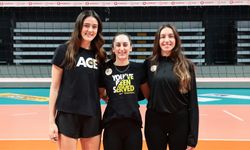 VakıfBank, 3 oyuncusuyla sözleşme yeniledi