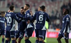 Fenerbahçe, Sivasspor deplasmanından üç puanla döndü
