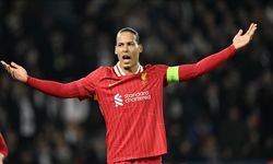 Liverpool, Virgil Van Dijk'in sözleşmesini uzattı