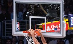 NBA play-off'larında Rockets, Warriors'u 109-94 yenerek seriyi 1-1 yaptı