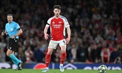 Premier Lig'de Arsenal, evinde Bournemouth'a 2-1 yenildi
