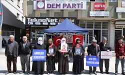 Muşlu aileler DEM Parti önündeki "evlat nöbeti"ni sürdürdü