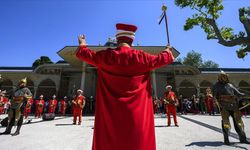 Topkapı Sarayı'nda Mehteran Birliği gösterisi düzenlendi