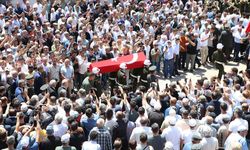 Ege Akar, Kani Obi,  Ümit Üzüm ve Özkan Özkanlı, Ahmet Gültekin, Ahmet Kuşak'ı uğurluyoruz