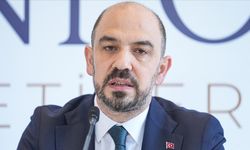"Deprem bölgesindeki konutlar yıl sonuna kadar teslim edilecek"