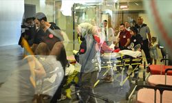 Gazze'den tedavi için Türkiye'ye 4 yaralı getirildi