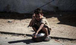 UNICEF, Gazze'de ateşkese rağmen yeterli gıdaya erişemeden aç uyuyan binlerce çocuğun bulunduğunu bildirdi