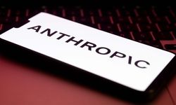 ABD, yapay zeka şirketi Anthropic'in 'Mythos' modeline yönelik kısıtlamaları gevşetti