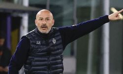 Beşiktaş, teknik direktör Vincenzo Italiano ile görüşmelere başlandığını KAP'a bildirdi