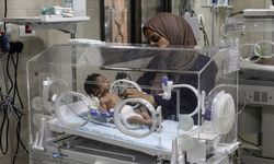 Gazze'deki Sağlık Bakanlığı: İsrail, 17 binden fazla hastanın tedavi için yurt dışına çıkışını engelliyor