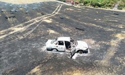 GÜNCELLEME - Adana'da park halindeki araçta çıkan yangın ormanlık alana sıçradı