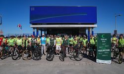 İzmir'de Yeşilay'ın organizasyonunda sağlıklı yaşam için pedal çevrildi