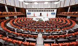 TBMM'de Emniyet Teşkilatına ve basına yönelik düzenlemeleri içeren kanun teklifi görüşülecek