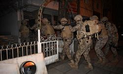 Terör örgütlerine yönelik operasyonlarda 233 şüpheli yakalandı